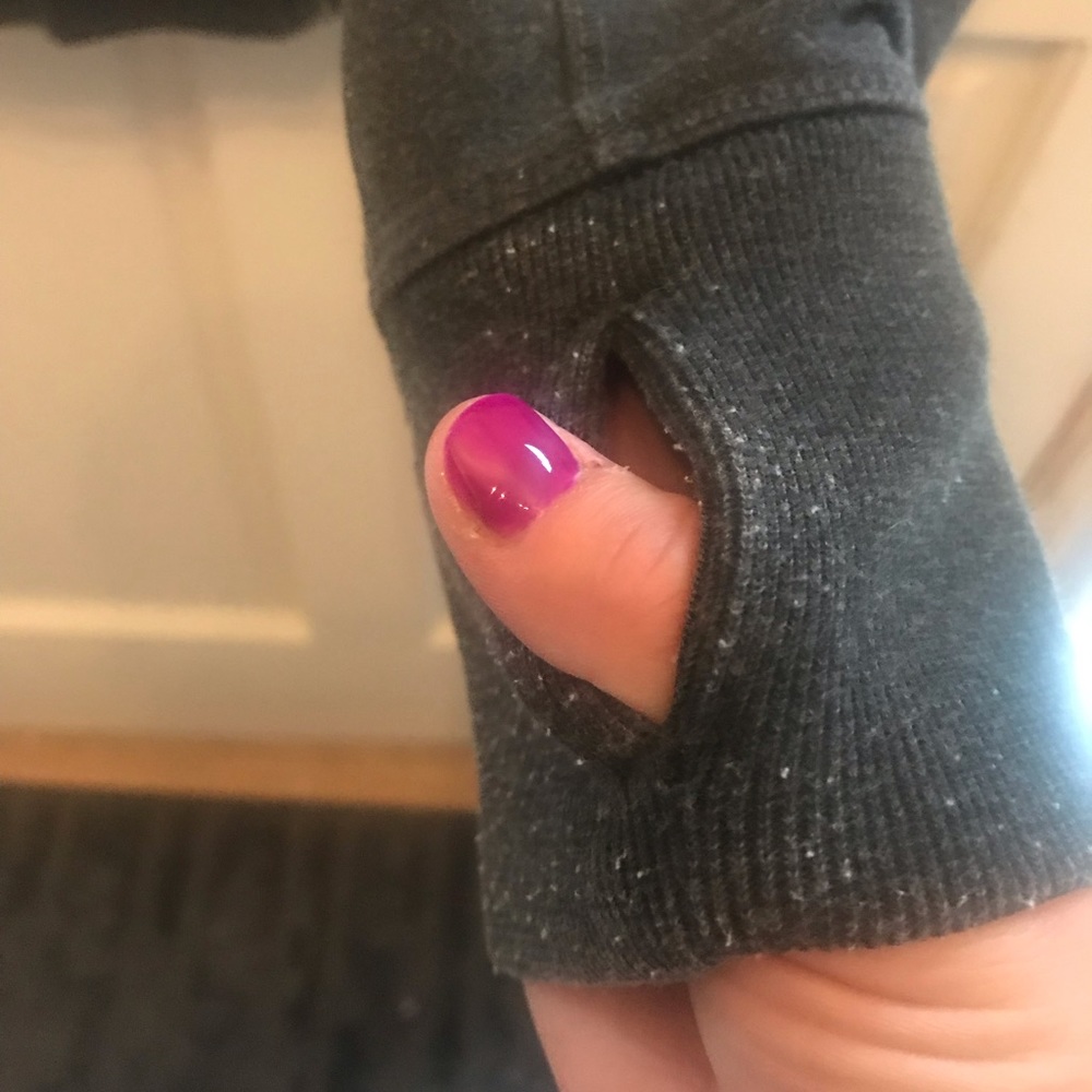 Champion long sheet with hole for thumbs